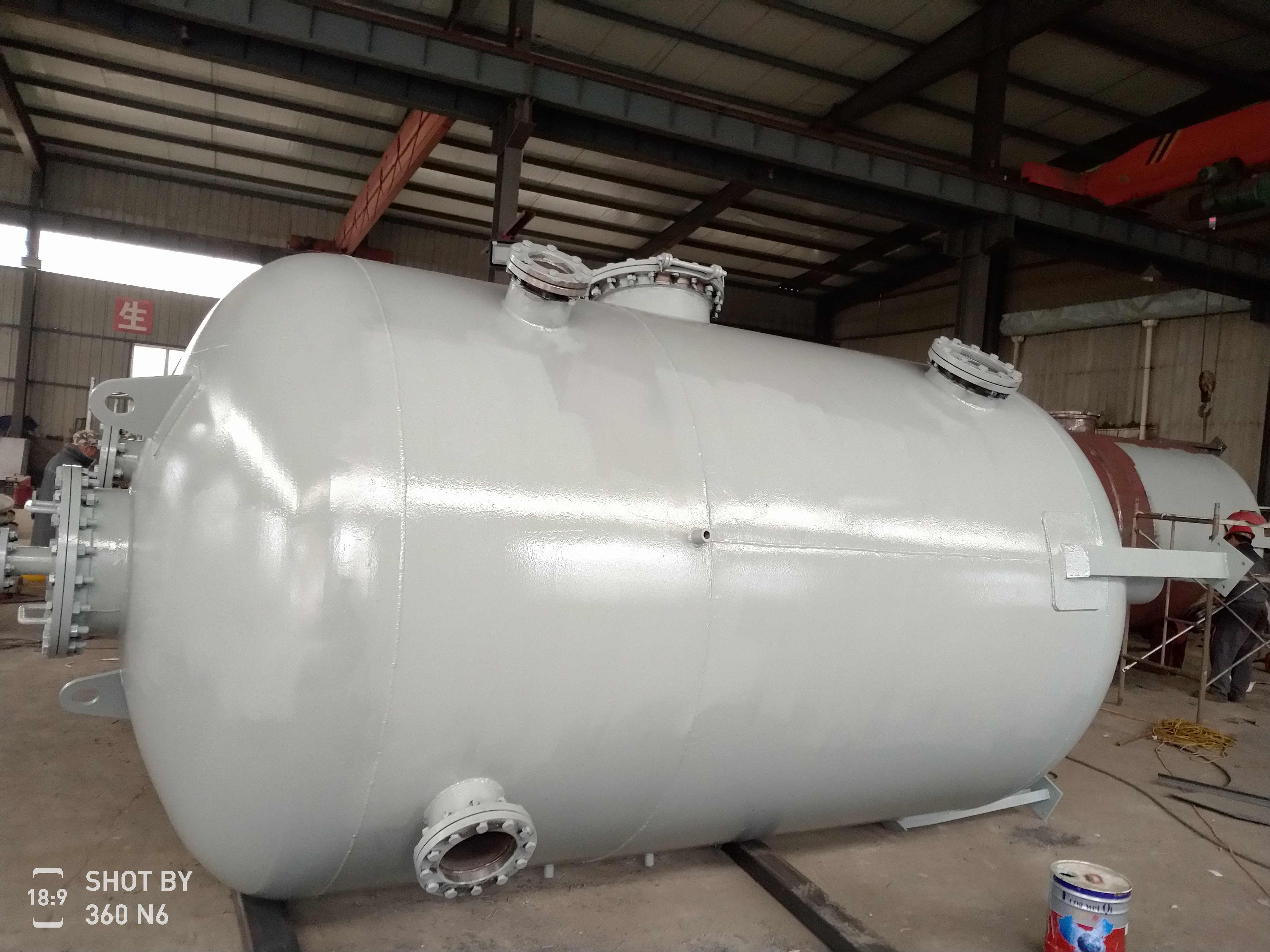 华南热作学院热力除氧器和给水加热器的对比